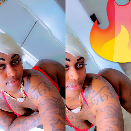 Nacktes geleaktes OnlyFans-Foto von Prettypooh