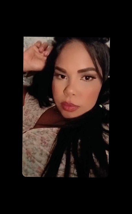 Nacktes geleaktes OnlyFans-Foto von Puertorrican Summer