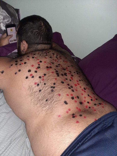 Nacktes geleaktes OnlyFans-Foto von Leviathan