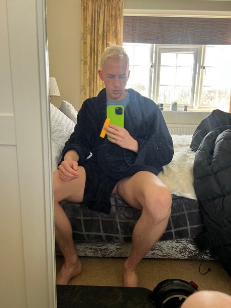 Nacktes geleaktes OnlyFans-Foto von Joey
