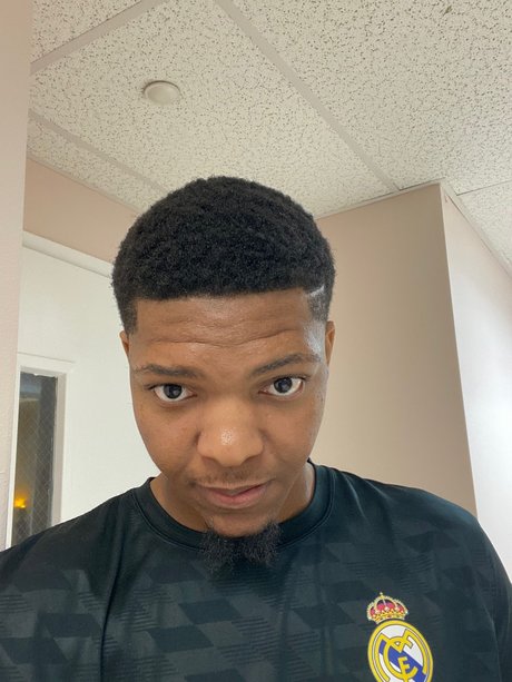 Nacktes geleaktes OnlyFans-Foto von Prynce Reid