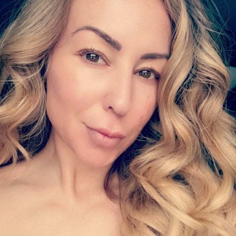 Nacktes geleaktes OnlyFans-Foto von Provocative Panda