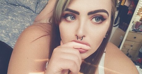 Nacktes geleaktes OnlyFans-Foto von Princess Sophie