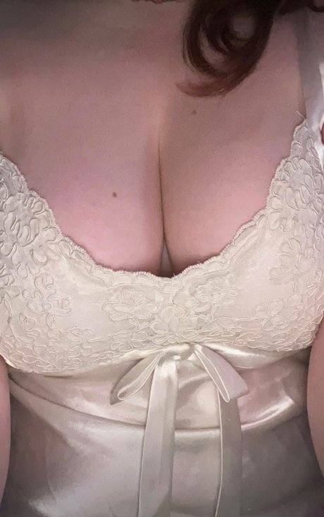 Nacktes geleaktes OnlyFans-Foto von Oona