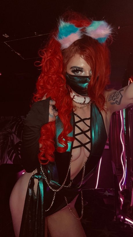 Nacktes geleaktes OnlyFans-Foto von Cherry