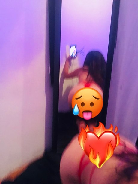 Nacktes geleaktes OnlyFans-Foto von Dylizzz