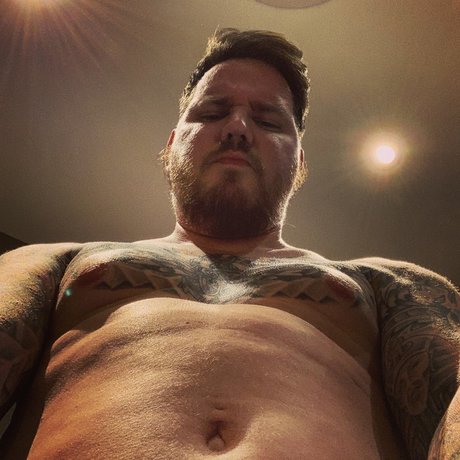 Nacktes geleaktes OnlyFans-Foto von Christobear