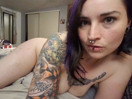 Nacktes geleaktes OnlyFans-Foto von Dazey Havok Free