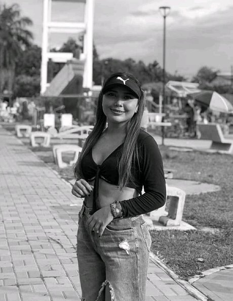 Nacktes geleaktes OnlyFans-Foto von Dayana