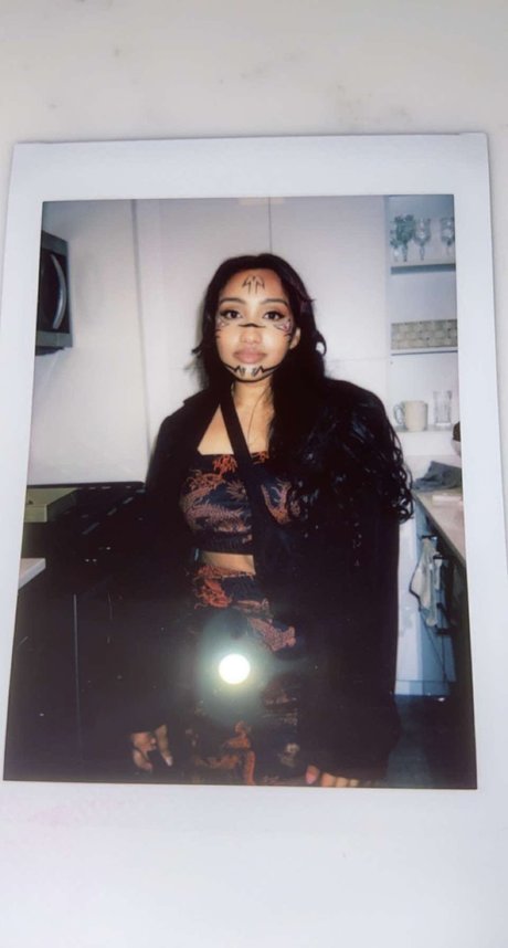 Nacktes geleaktes OnlyFans-Foto von Aishwarya