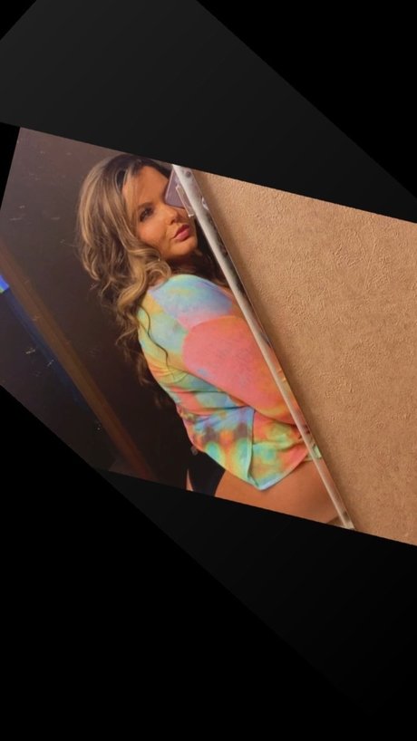 Nacktes geleaktes OnlyFans-Foto von Mamixoxo