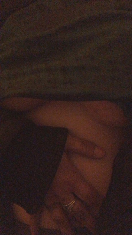 Nacktes geleaktes OnlyFans-Foto von Dmoiizelle