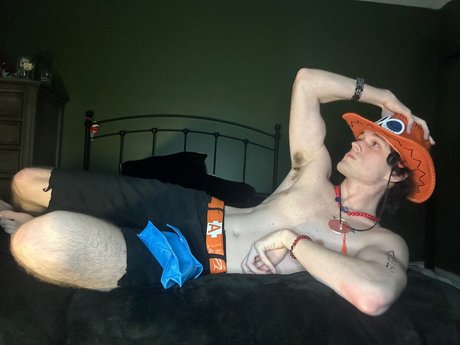 Nacktes geleaktes OnlyFans-Foto von Eavnc