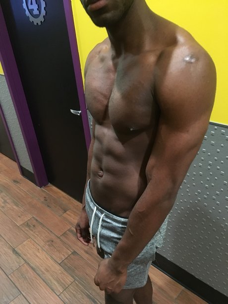 Nacktes geleaktes OnlyFans-Foto von Dejuanaked