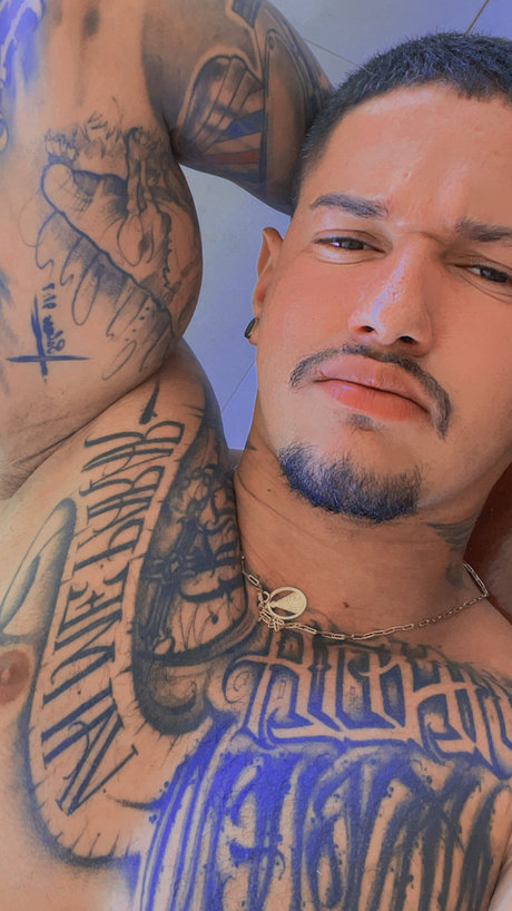 Nacktes geleaktes OnlyFans-Foto von Eduardo Braga