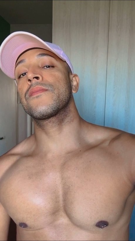 Nacktes geleaktes OnlyFans-Foto von Eder