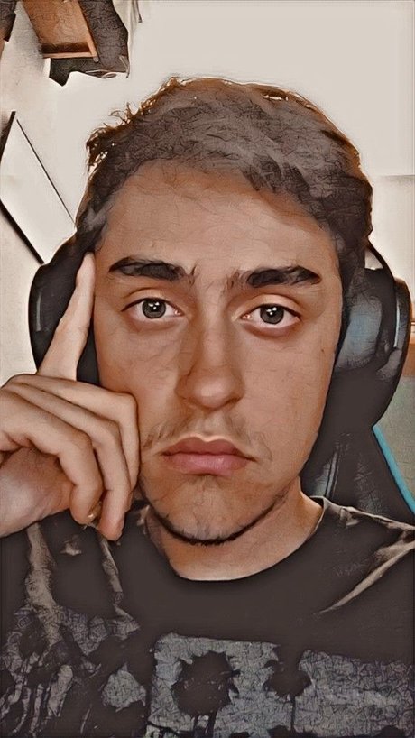 Nacktes geleaktes OnlyFans-Foto von Eder Snchez P