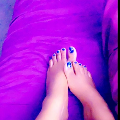Nacktes geleaktes OnlyFans-Foto von Kitty Fetish Lover Girl