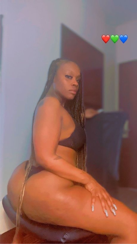 Leoshia Waire