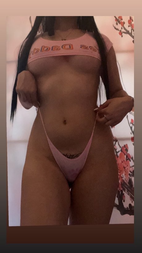 Nacktes geleaktes OnlyFans-Foto von Akeno Senpai