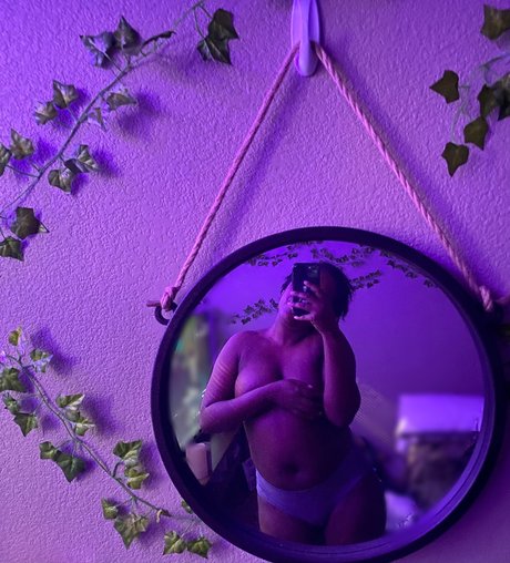 Nacktes geleaktes OnlyFans-Foto von Madem Cocoa