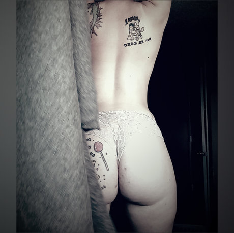 Nacktes geleaktes OnlyFans-Foto von Devin