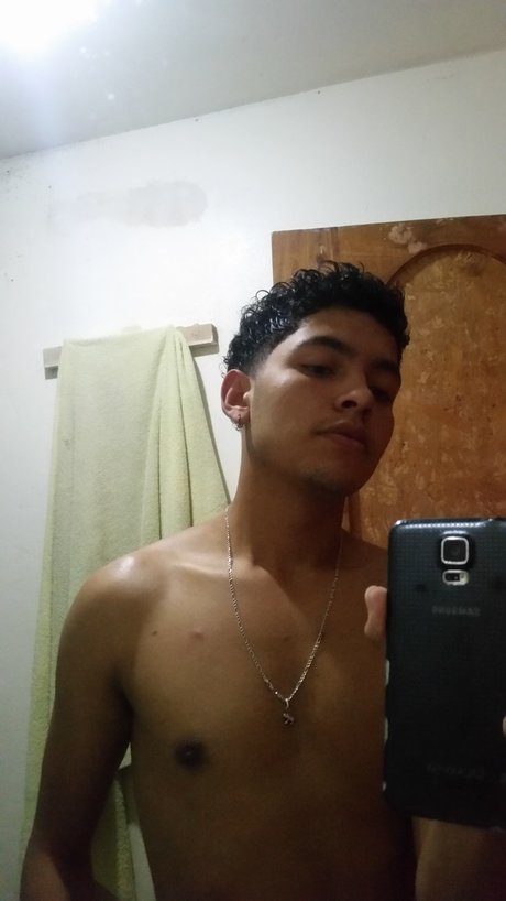 Nacktes geleaktes OnlyFans-Foto von Danielo