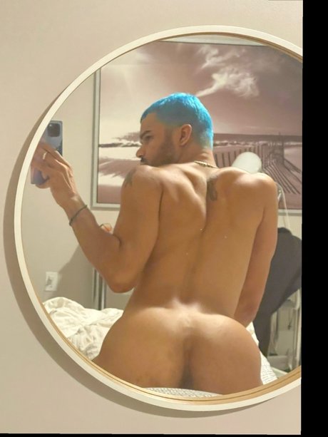 Nacktes geleaktes OnlyFans-Foto von Freaky Faggot