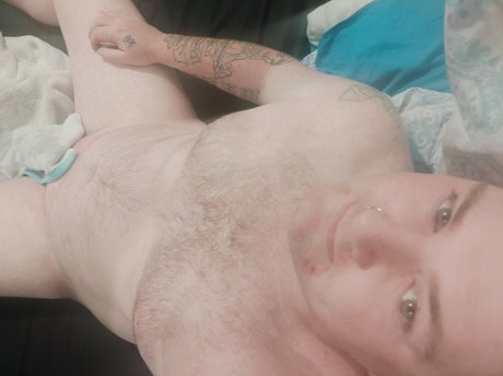 Nacktes geleaktes OnlyFans-Foto von Azza