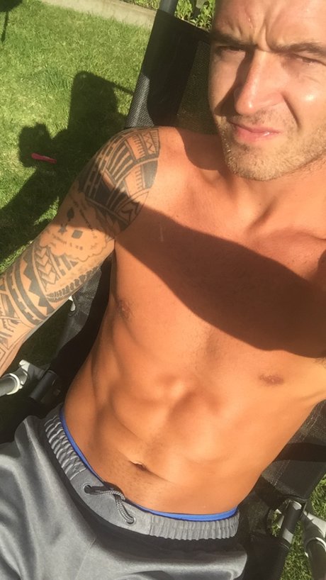 Nacktes geleaktes OnlyFans-Foto von Devs