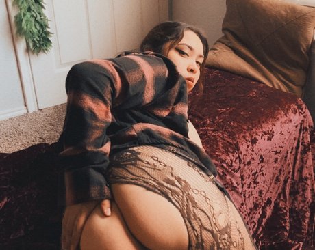 Nacktes geleaktes OnlyFans-Foto von Dess