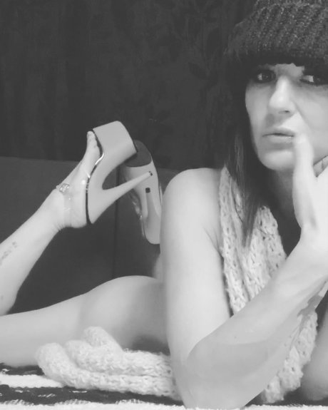 Nacktes geleaktes OnlyFans-Foto von Rae