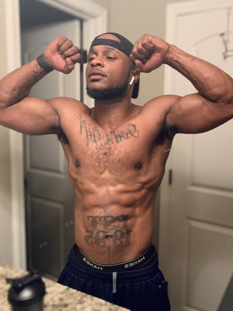 Nacktes geleaktes OnlyFans-Foto von Dwayne