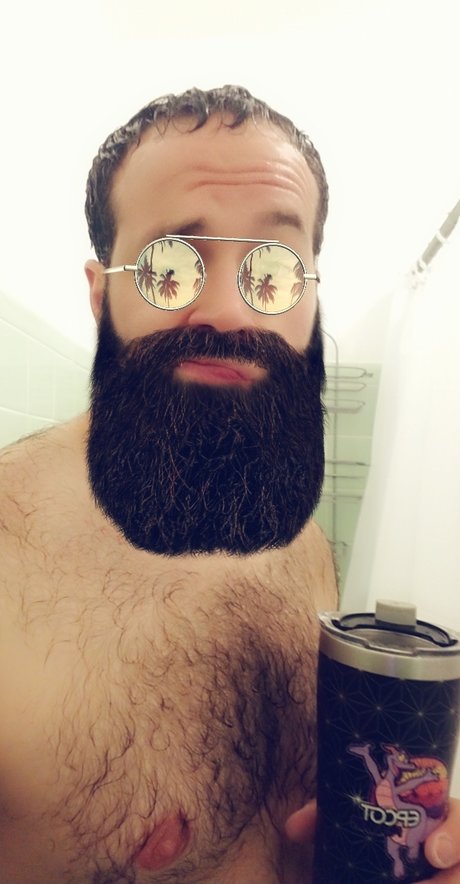 Nacktes geleaktes OnlyFans-Foto von The Disney Dilf