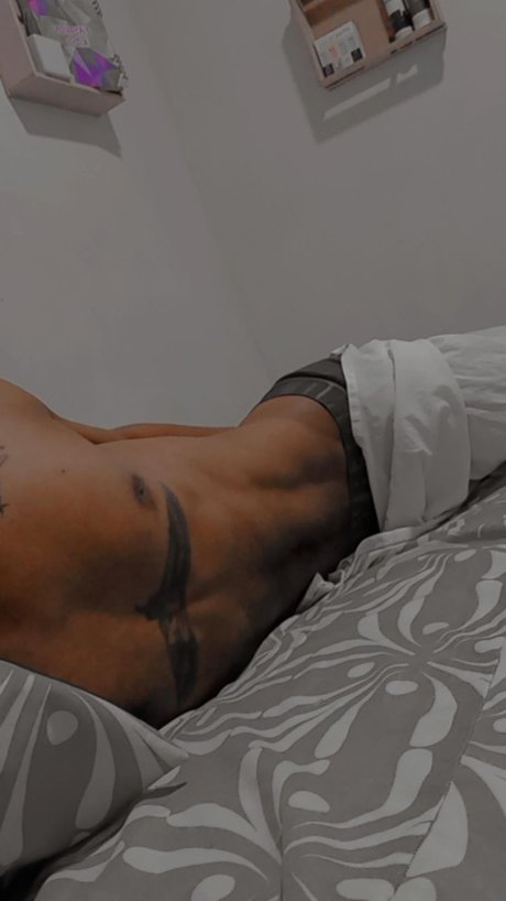 Nacktes geleaktes OnlyFans-Foto von Everarrietav