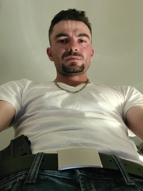 Nacktes geleaktes OnlyFans-Foto von Darkcowboy