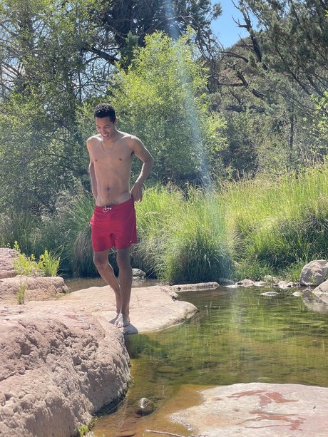Nacktes geleaktes OnlyFans-Foto von Dominic Jones