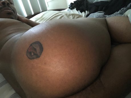 Nacktes geleaktes OnlyFans-Foto von Raymaster