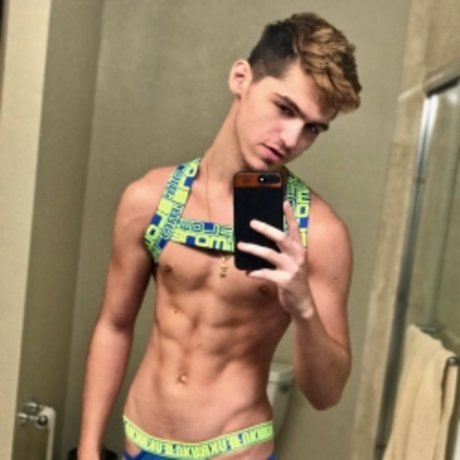 Nacktes geleaktes OnlyFans-Foto von Itsben