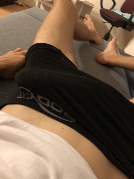 Nacktes geleaktes OnlyFans-Foto von Ras The Switch