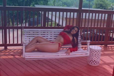Nacktes geleaktes OnlyFans-Foto von Ramona D