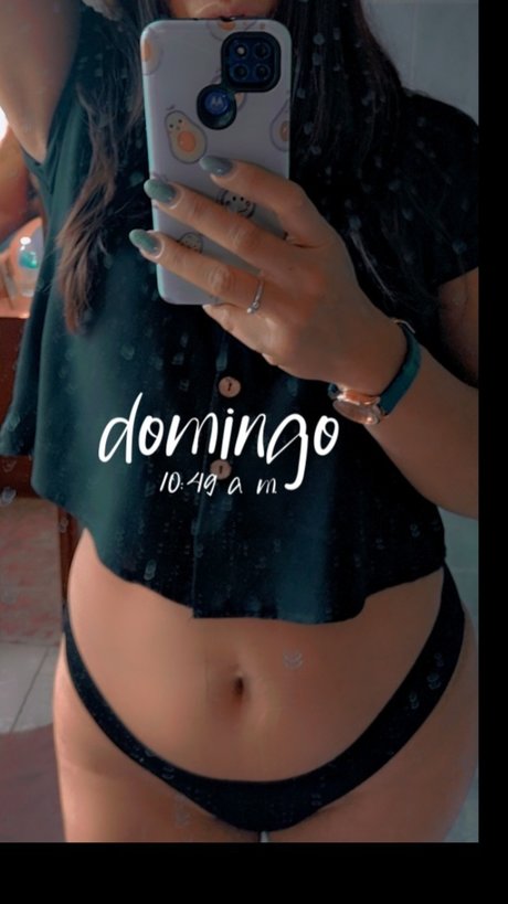 Nacktes geleaktes OnlyFans-Foto von Renata Corona 