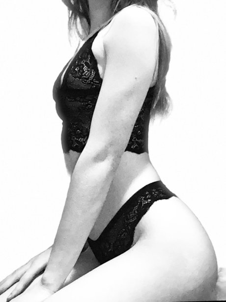Nacktes geleaktes OnlyFans-Foto von Ginger 