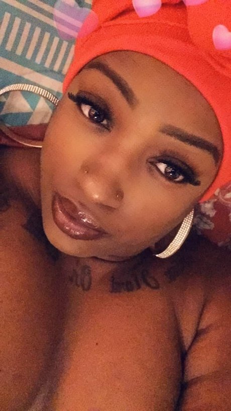 Nacktes geleaktes OnlyFans-Foto von Summer Rose