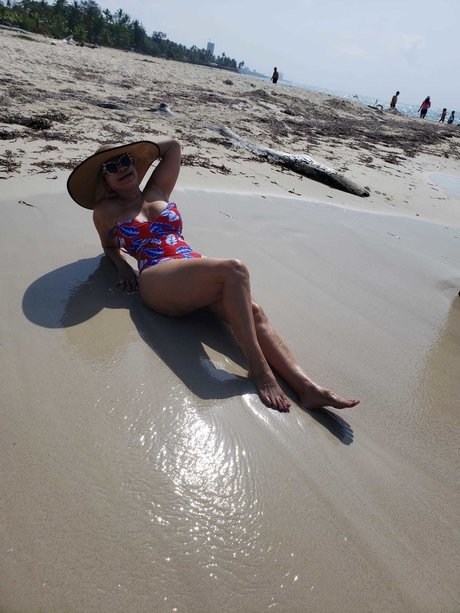 Nacktes geleaktes OnlyFans-Foto von Indomable