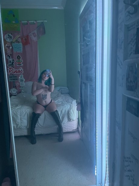 Nacktes geleaktes OnlyFans-Foto von Not Active Right Now