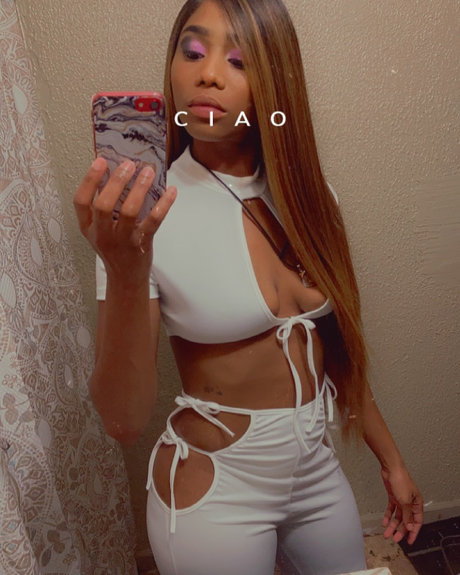 Nacktes geleaktes OnlyFans-Foto von Rolze