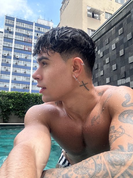 Nacktes geleaktes OnlyFans-Foto von Robert
