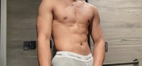 Nacktes geleaktes OnlyFans-Foto von Raven