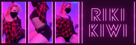 Nacktes geleaktes OnlyFans-Foto von Goth Gf Riki